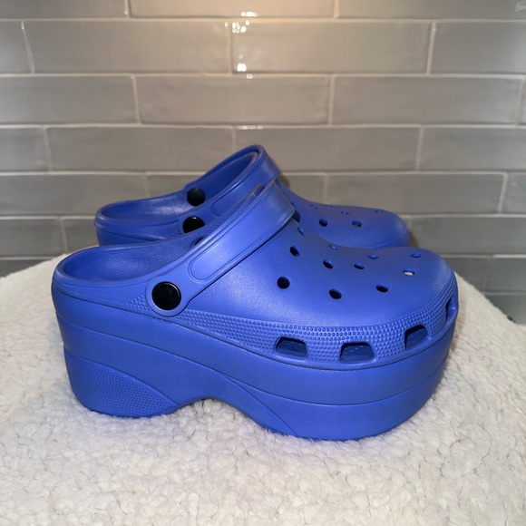 Blue Platform Clogs - Picture 4 of 8